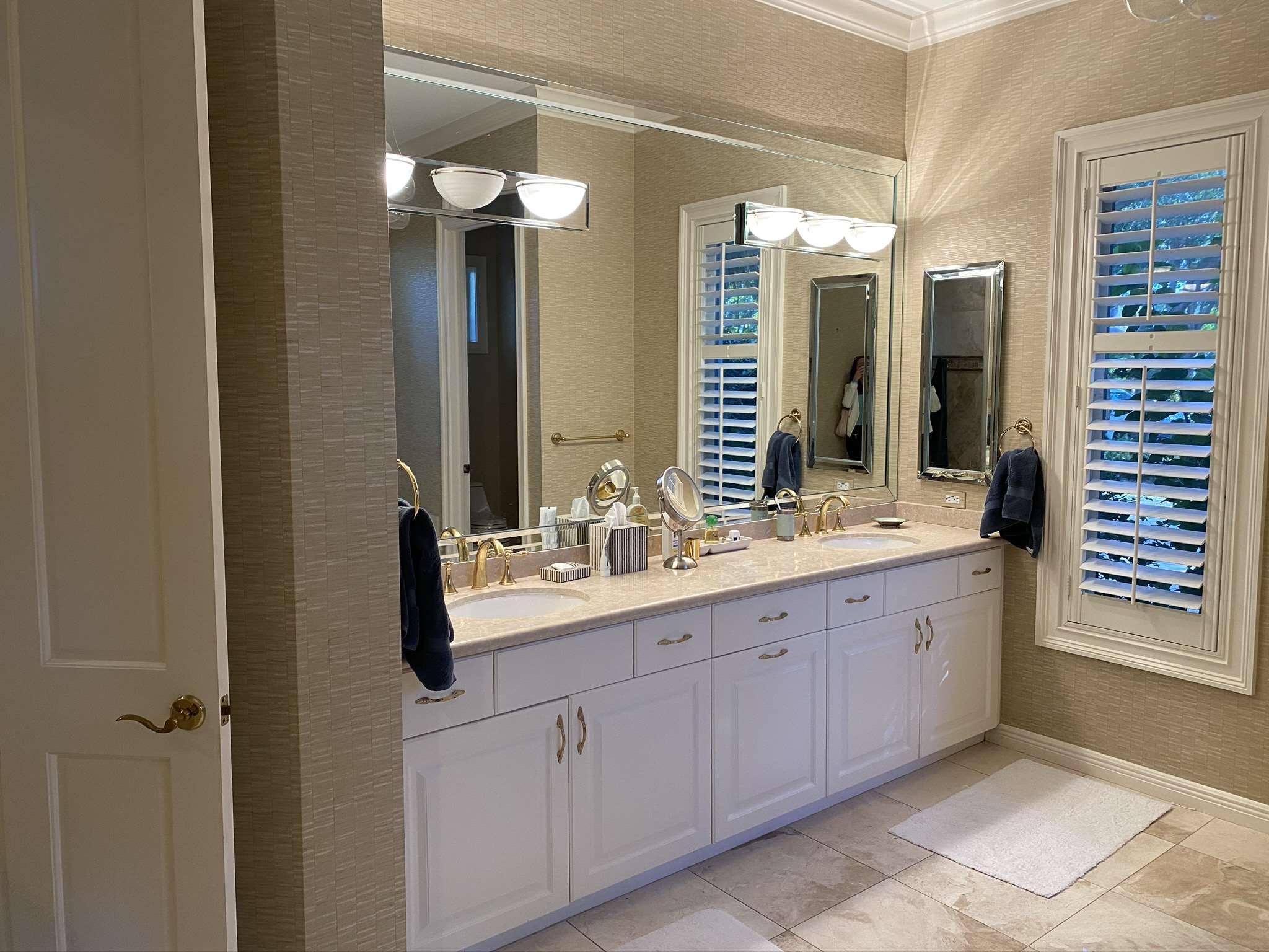 Master Bathroom Before