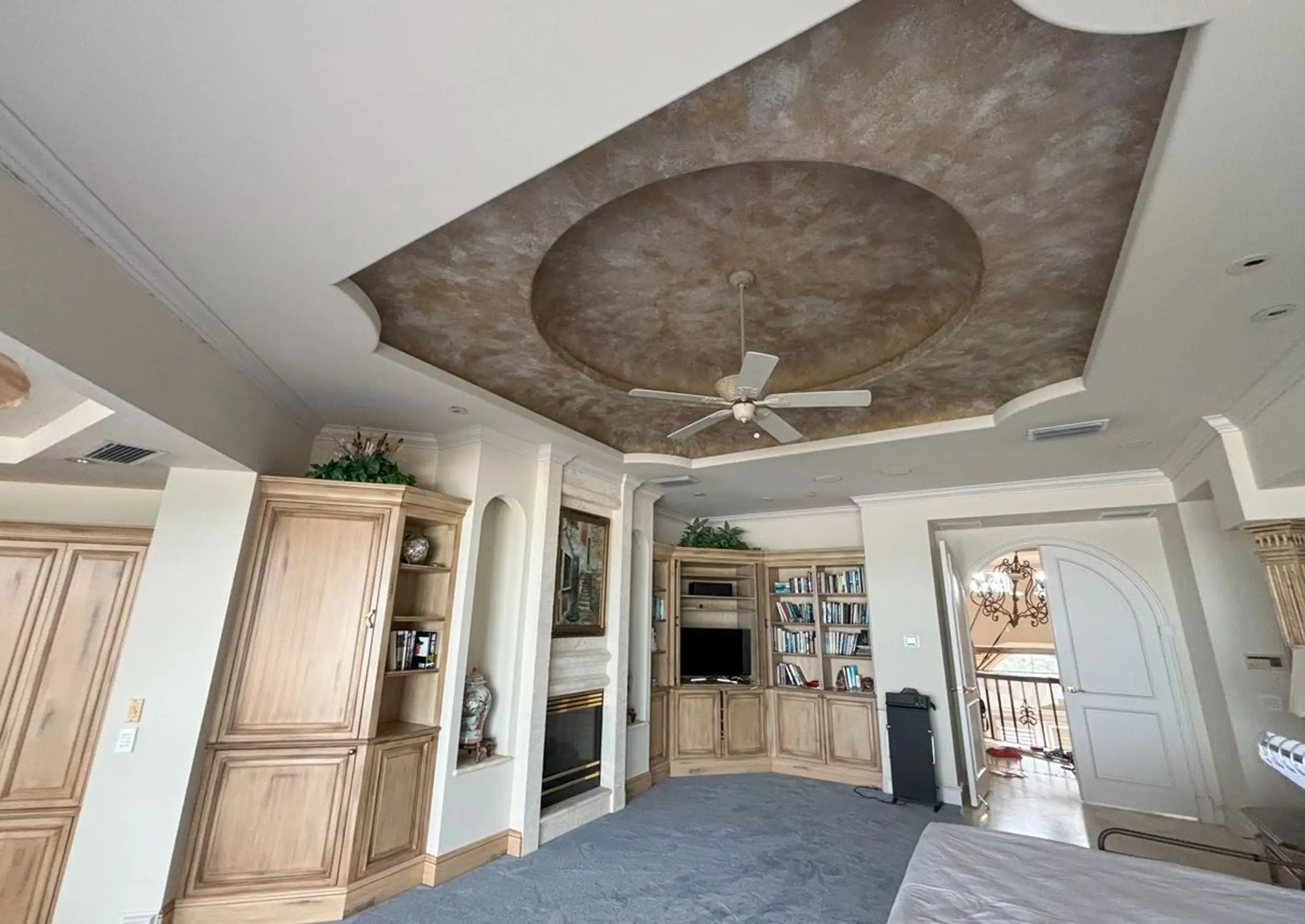 Master Suite 1 Before